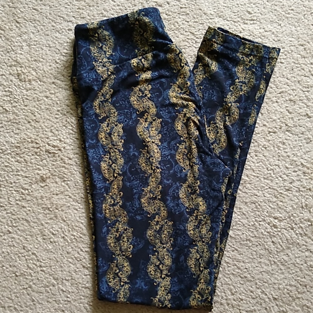 LulaRoe Leggings NWOT